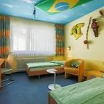Themen Terrassen Cafe Szálloda Bad Münder am Deister