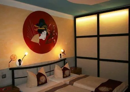 酒店 希蒙酒店&露天咖啡厅 代斯特山麓巴特明德