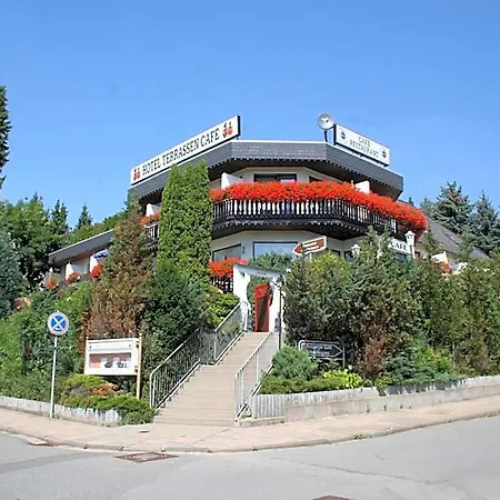 Отель Themen Terrassen Cafe 3*
