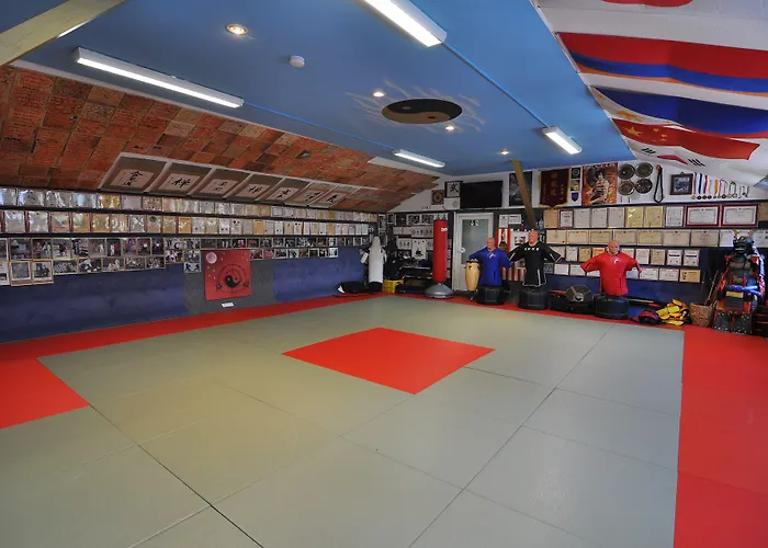 מלון Themen Terrassen Cafe 3*